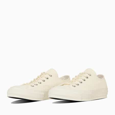 スニーカー "CHUCK TAYLOR CANVAS OX" (23cm-25cm)