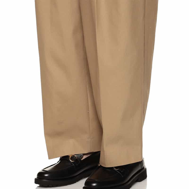 BARNEYS NEW YORK コットン バレルレッグパンツ BEIGE