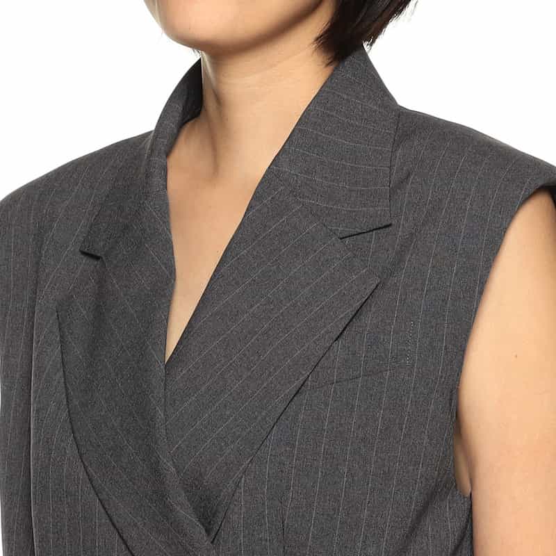 BARNEYS NEW YORK セットアップ ピンストライプ柄 ショートベスト DARK GRAY