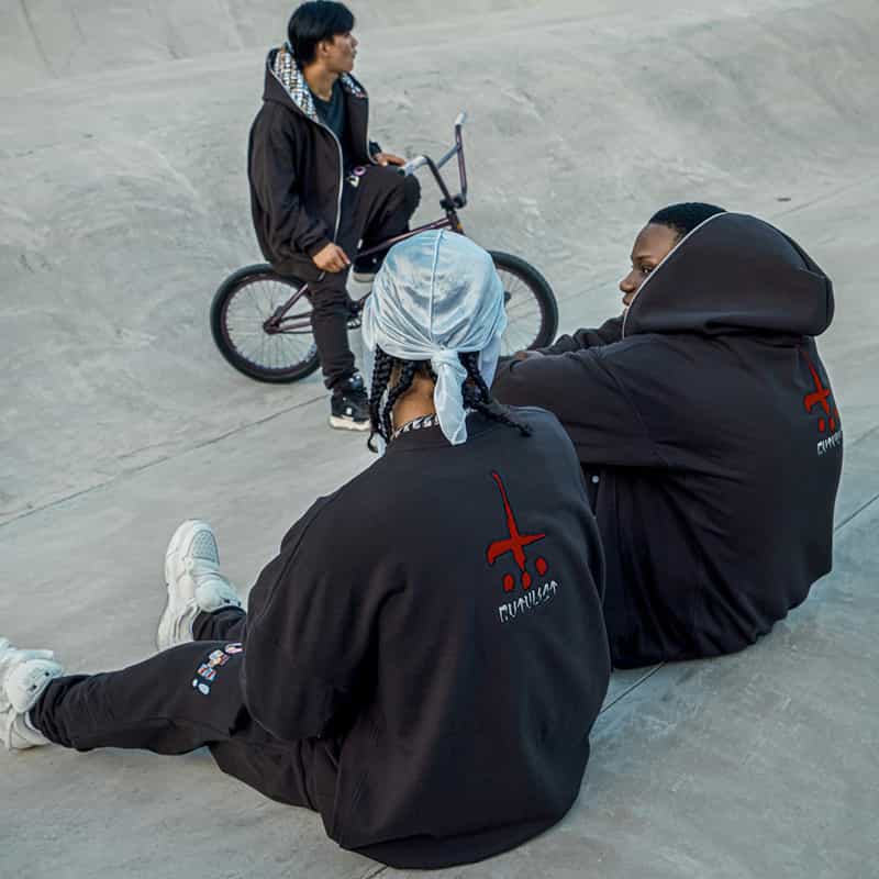 CVTVLIST バーニーズ　ニューヨーク限定ジップパーカ BLACK