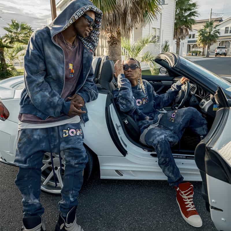 CVTVLIST バーニーズ　ニューヨーク限定ブリーチ加工パンツ BLACK