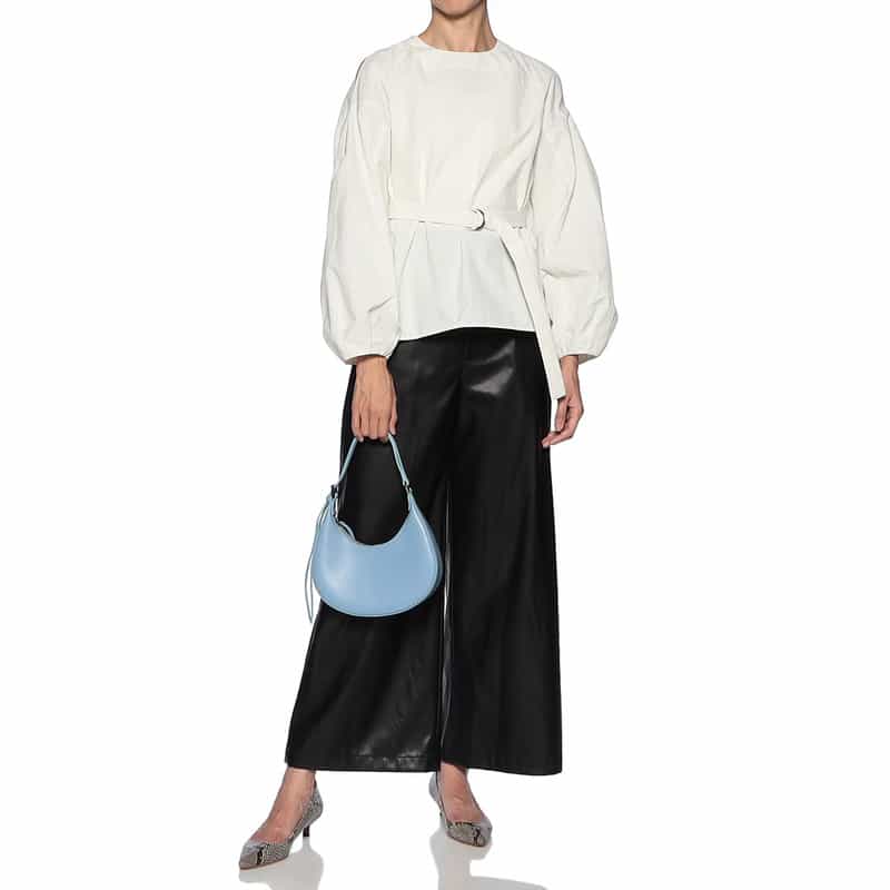 BARNEYS NEW YORK ハーフムーン ショルダーバッグ LT BLUE