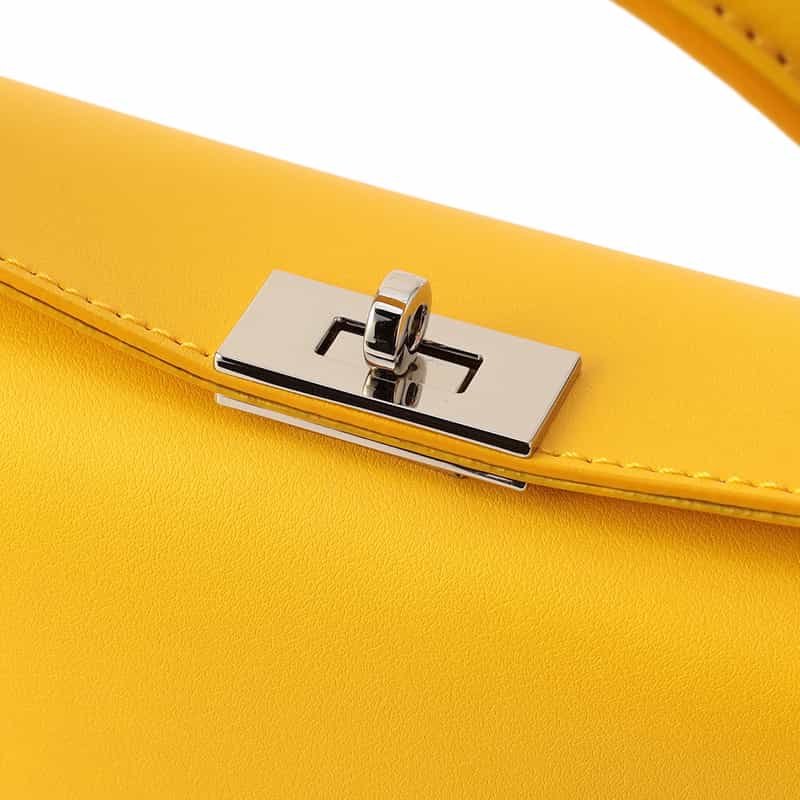 BARNEYS NEW YORK レザー バケット バッグ YELLOW