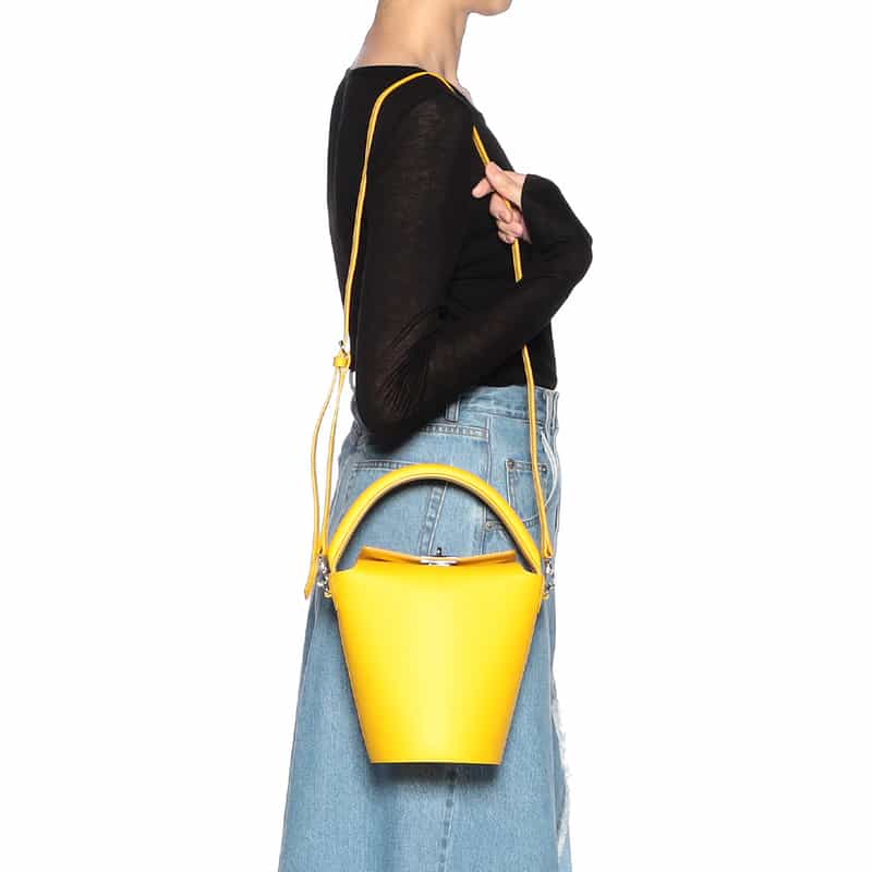 BARNEYS NEW YORK レザー バケット バッグ YELLOW