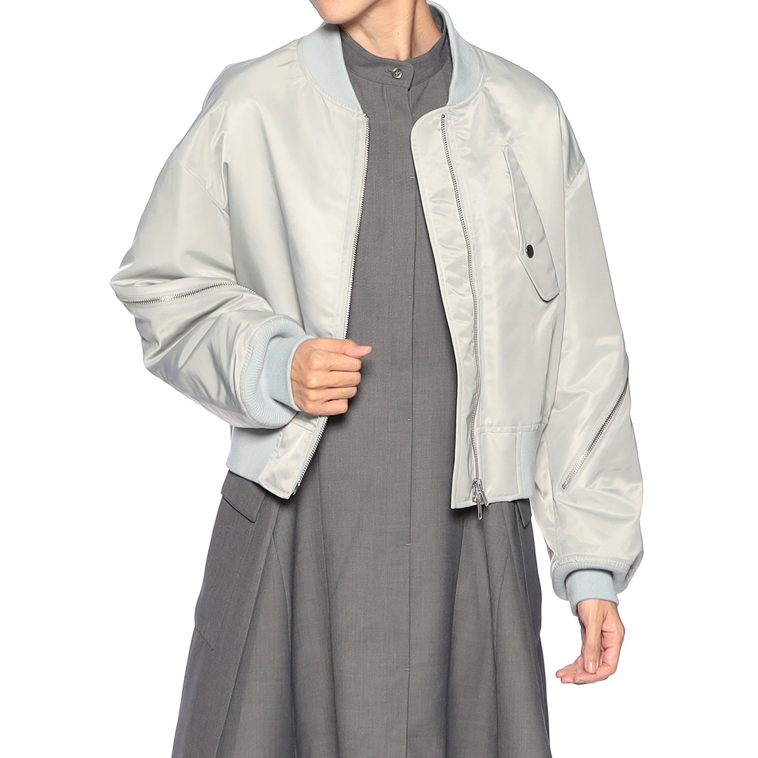 MA-1風ショートブルゾン