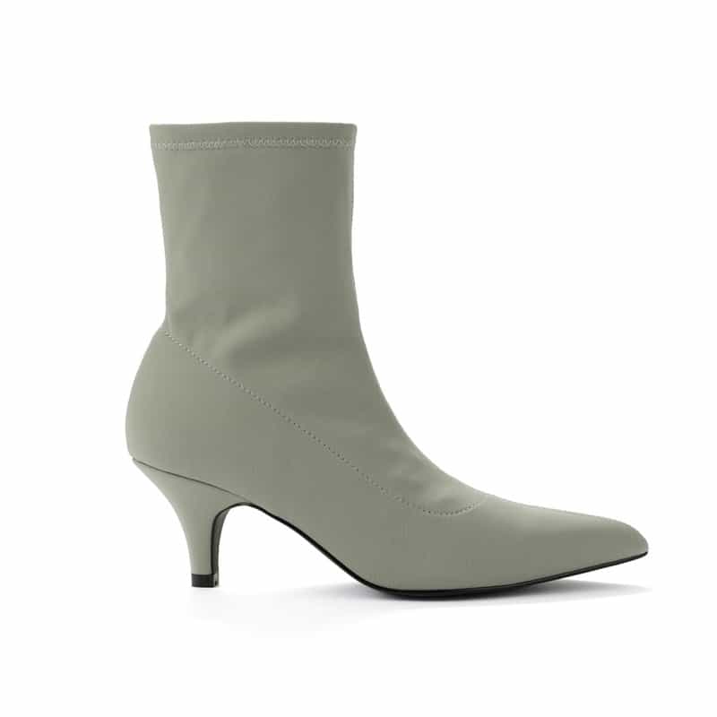 BARNEYS NEW YORK ストレッチショートブーツ LT GRAY