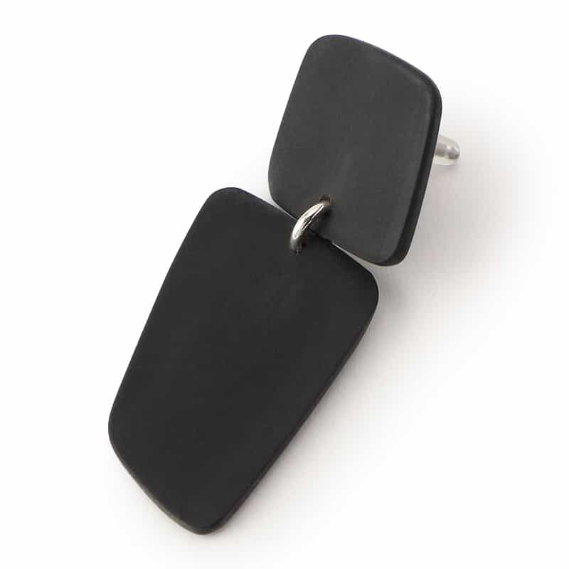 HELLO ZEPHYR ピアス NONE