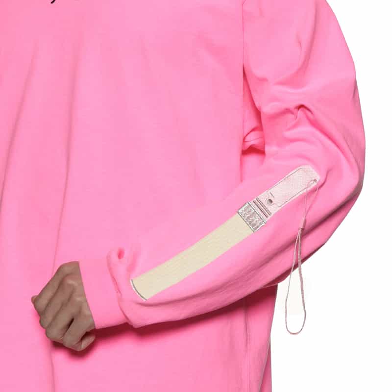 DOUBLET. 刺繍入りTシャツ PINK