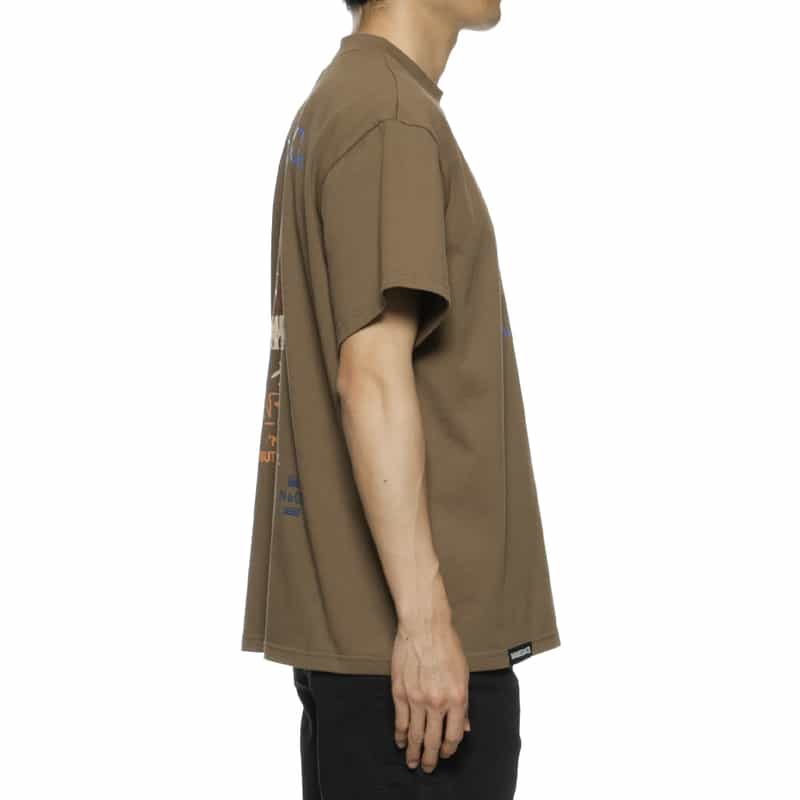 NAMESAKE NAMESAKE＜ネームセイク＞プリントTシャツ BROWN