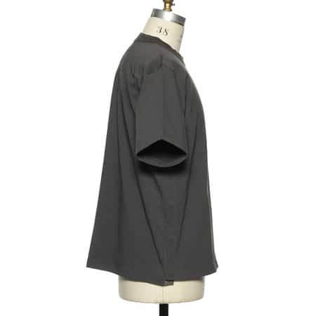 国内発送【sacai】サイドスナップ グラデーションTシャツ サカイ - sacai | Graphic T-Shirt-Black-2の通販 | RESTIR リステア