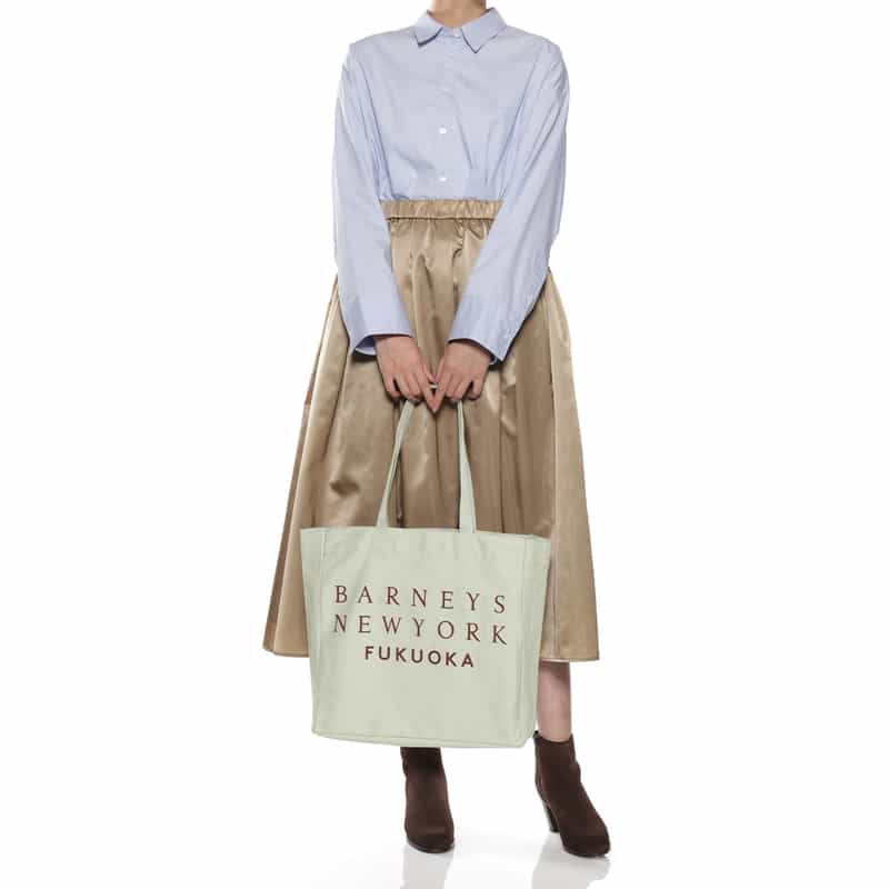 BARNEYS NEW YORK ロゴ入り トートバッグ "FUKUOKA" IVORY