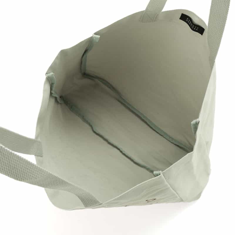 BARNEYS NEW YORK ロゴ入り トートバッグ "FUKUOKA" IVORY