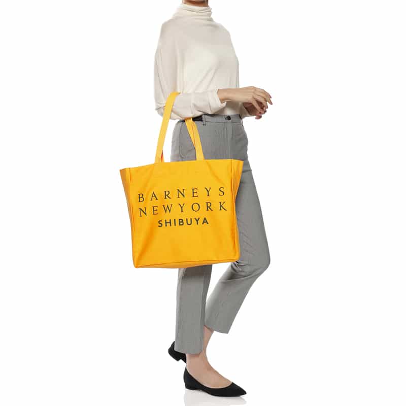 BARNEYS NEW YORK ロゴ入り トートバッグ "SHIBUYA" YELLOW