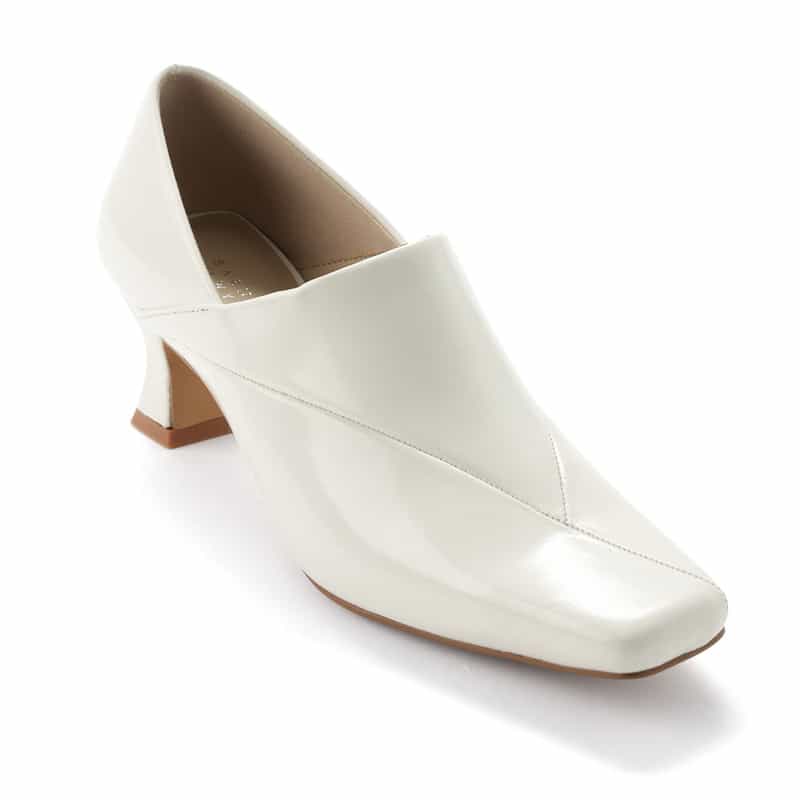 BARNEYS NEW YORK スクエアトゥ ブーティ WHITE