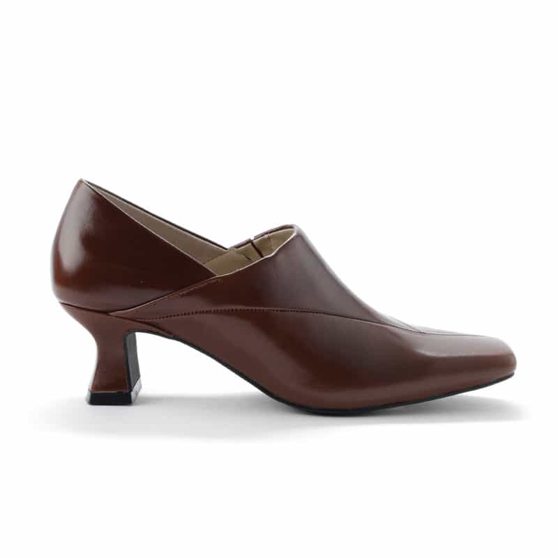 BARNEYS NEW YORK スクエアトゥ ブーティ BROWN
