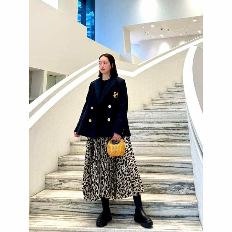 BARNEYS NEW YORK サイドゴア ショートブーツ BLACK