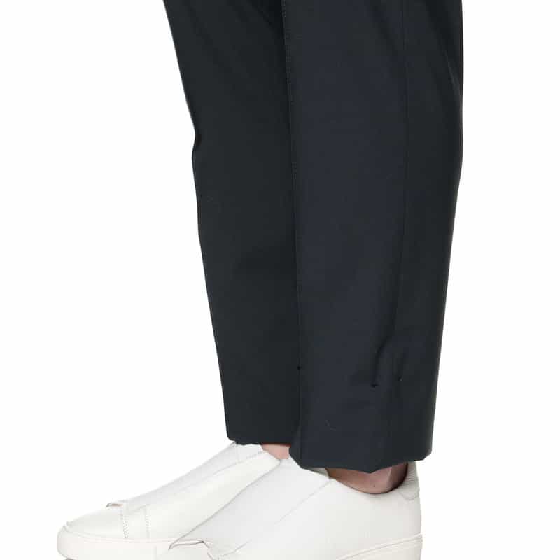 TAGLIATORE バーニーズ　ニューヨーク限定ストレッチパンツ "P-NEWMAN" NAVY