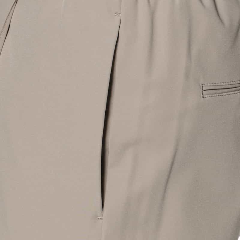 TAGLIATORE バーニーズ　ニューヨーク限定ストレッチパンツ "P-NEWMAN" BEIGE