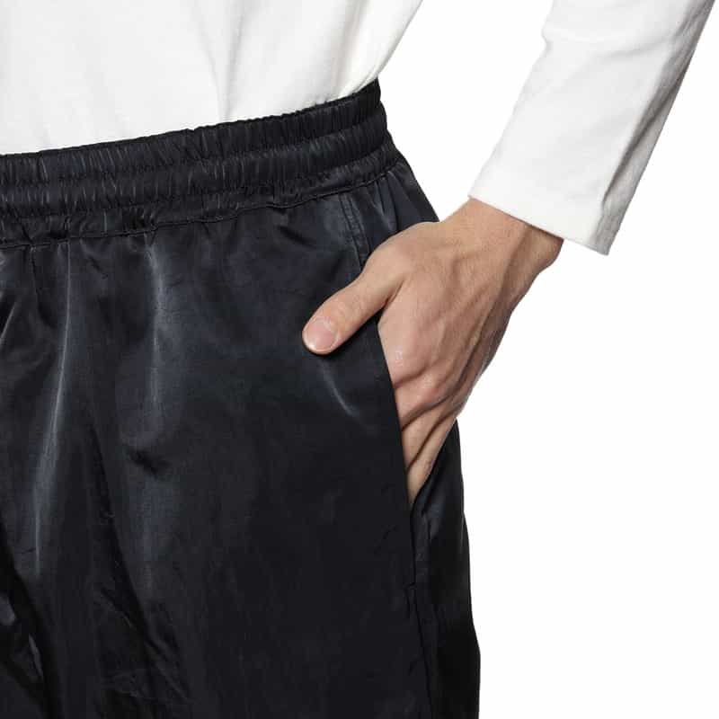 BARNEYS NEW YORK ナイロンサテン イージーパンツ NAVY