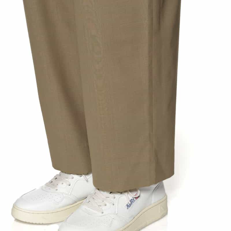 BARNEYS NEW YORK 2タックイージーパンツ BEIGE