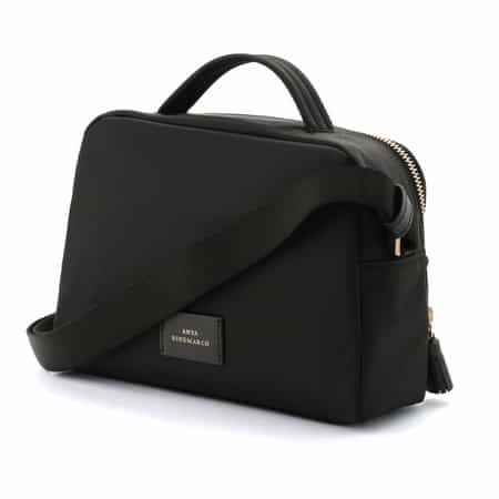 ANAY HINDMARCH.ポストン ANYA HINDMARCH ボストンバッグ Gym Bag in Black ECONYL