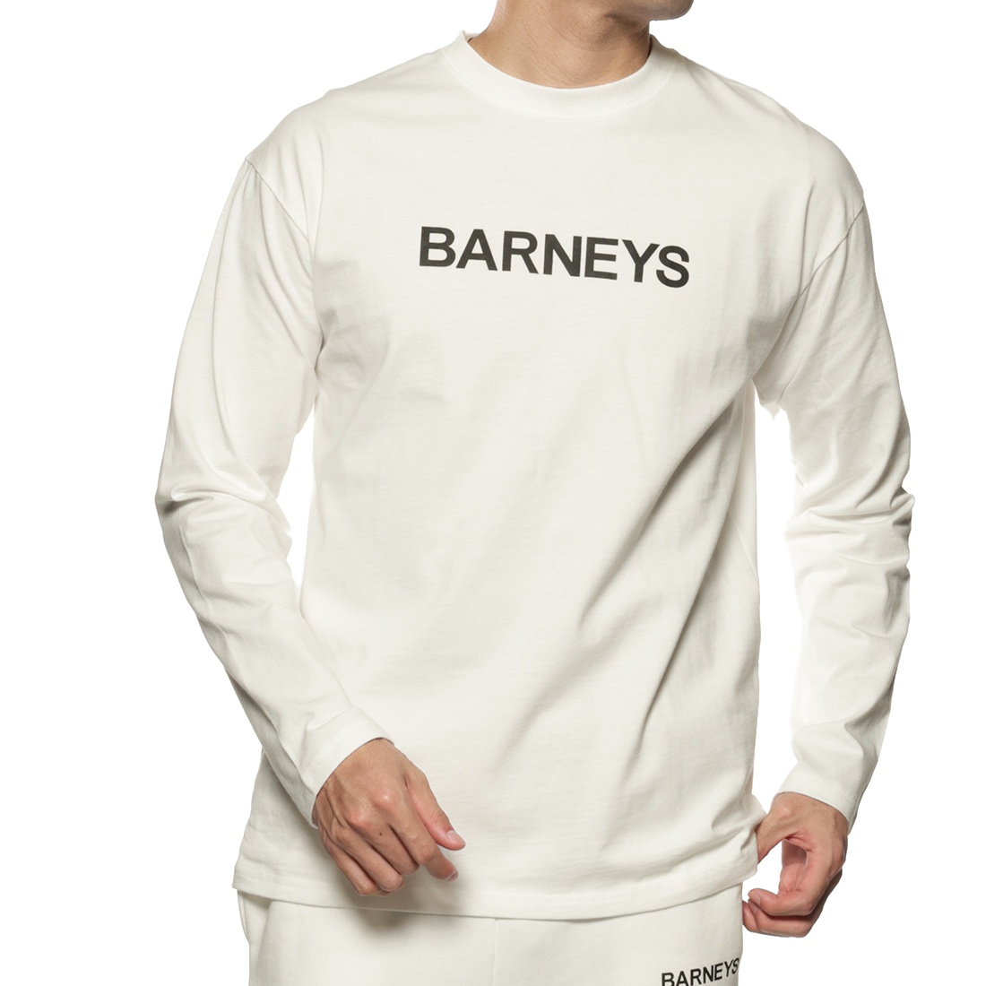 "BARNEYS" ロゴ入りロングスリーブカットソー