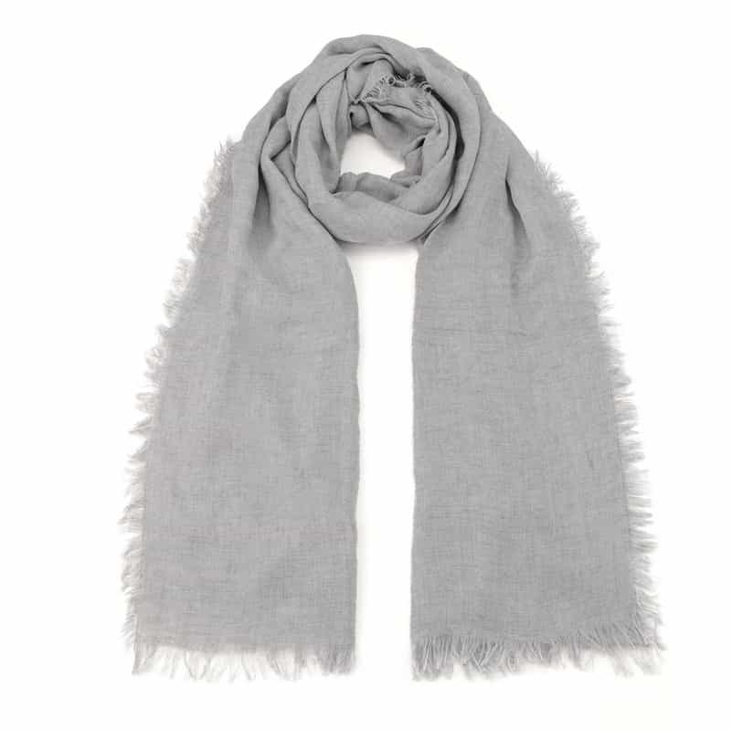 BARNEYS NEW YORK ソフトフリンジスカーフ LIGHT GRAY