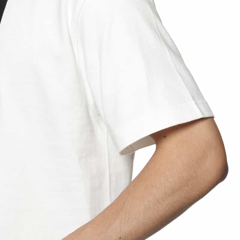 BARNEYS NEW YORK バーニーズ ニューヨーク限定ロゴ入り "USAK" Tシャツ WHITE