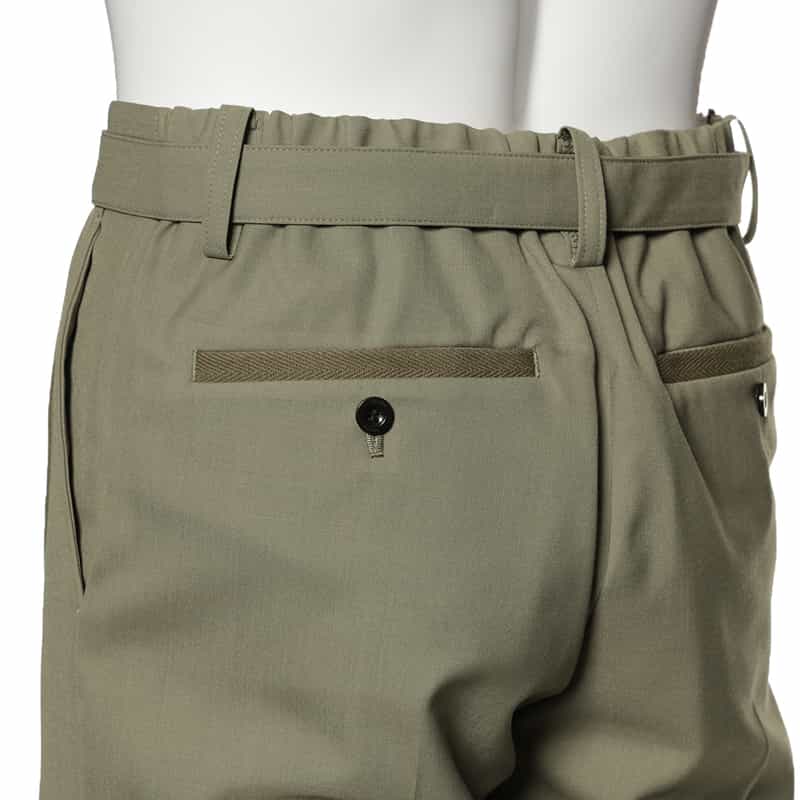 SACAI ベルテッド イージーパンツ TAUPE