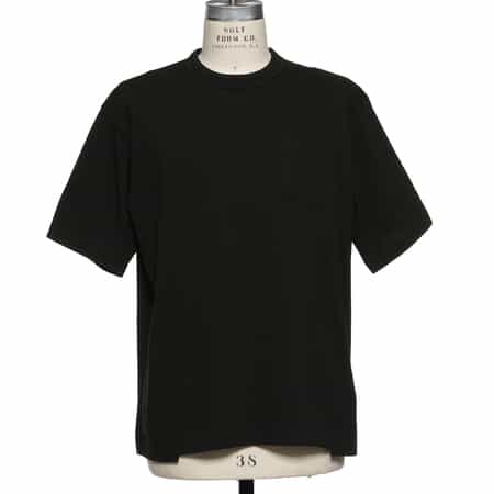 ポケット付きクルーネックTシャツ