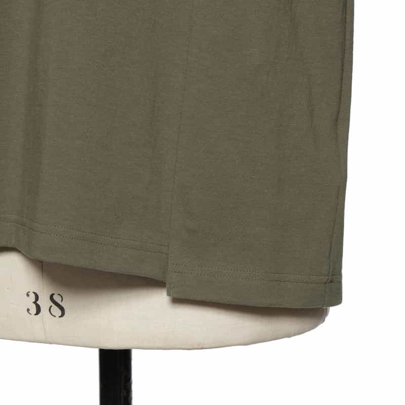 SACAI ポケット付きクルーネックTシャツ TAUPE