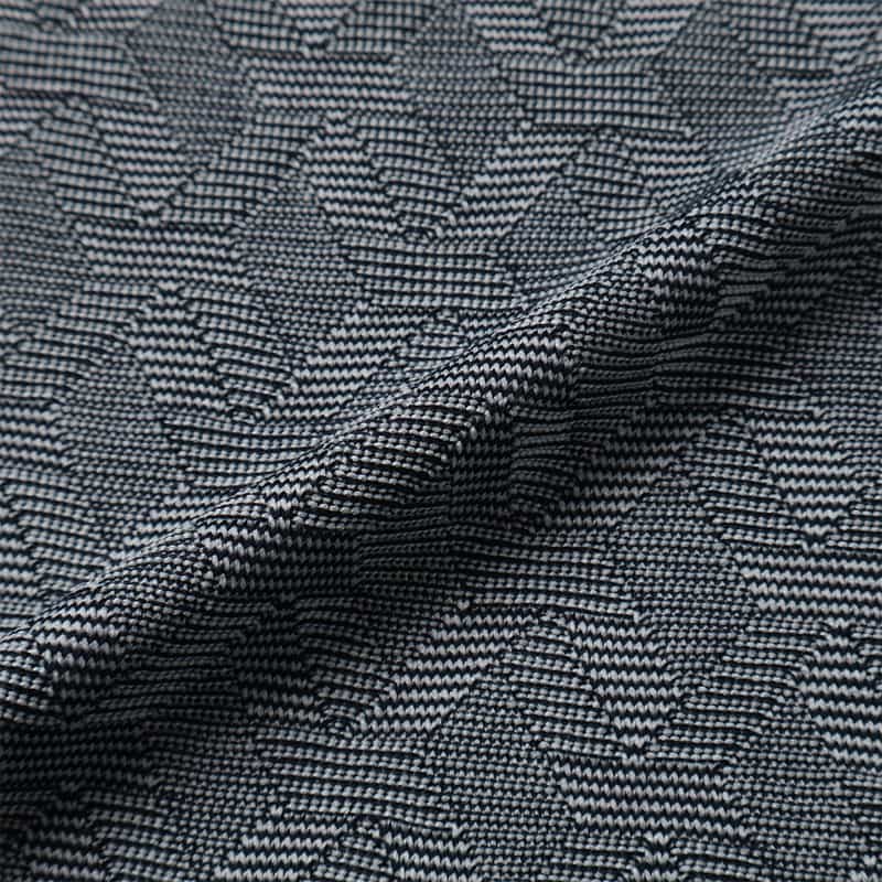 BARNEYS NEW YORK ジオメトリック柄ジャカード クルーネックTシャツ GRAY