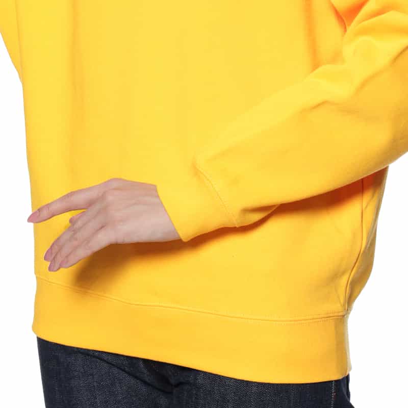 BARNEYS NEW YORK "BARNEYS" ロゴ入りスウェットプルオーバー GOLD