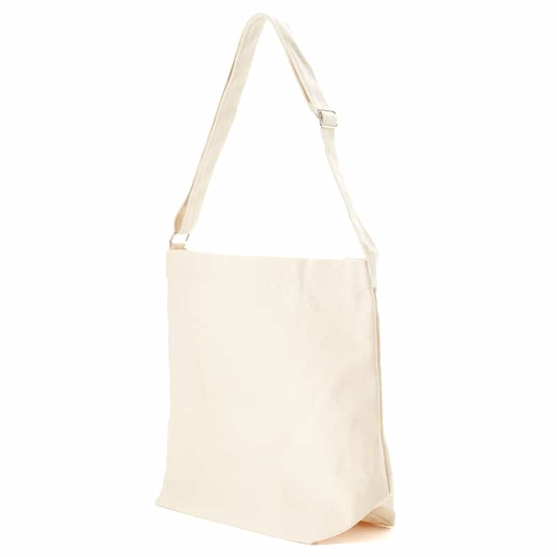 BARNEYS NEW YORK "BARNEYS" ロゴ入りデザイントートバッグ WHITE