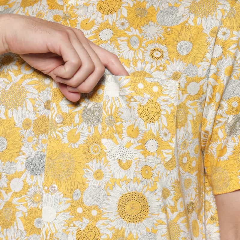 BARNEYS NEW YORK ハーフスリーブ リバティプリントシャツ YELLOW