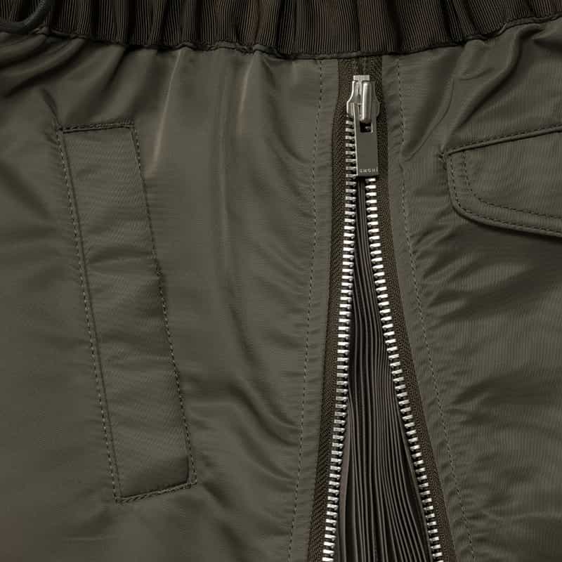 SACAI SACAI＜サカイ＞サイドプリーツ ナイロンツイルスカート TAUPE