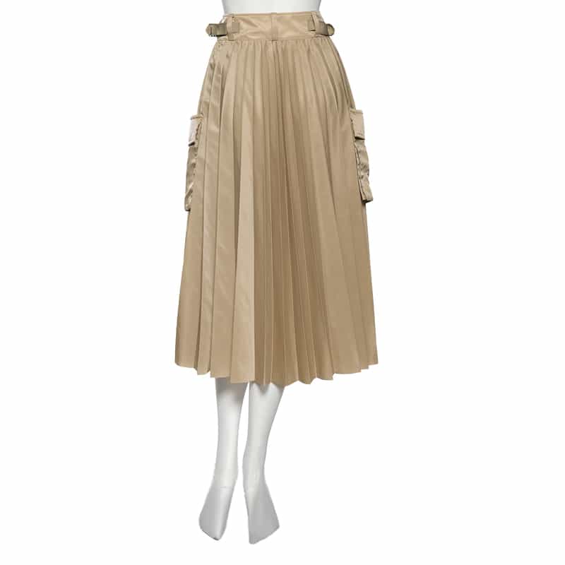 SACAI ナイロンツイル プリーツスカート BEIGE