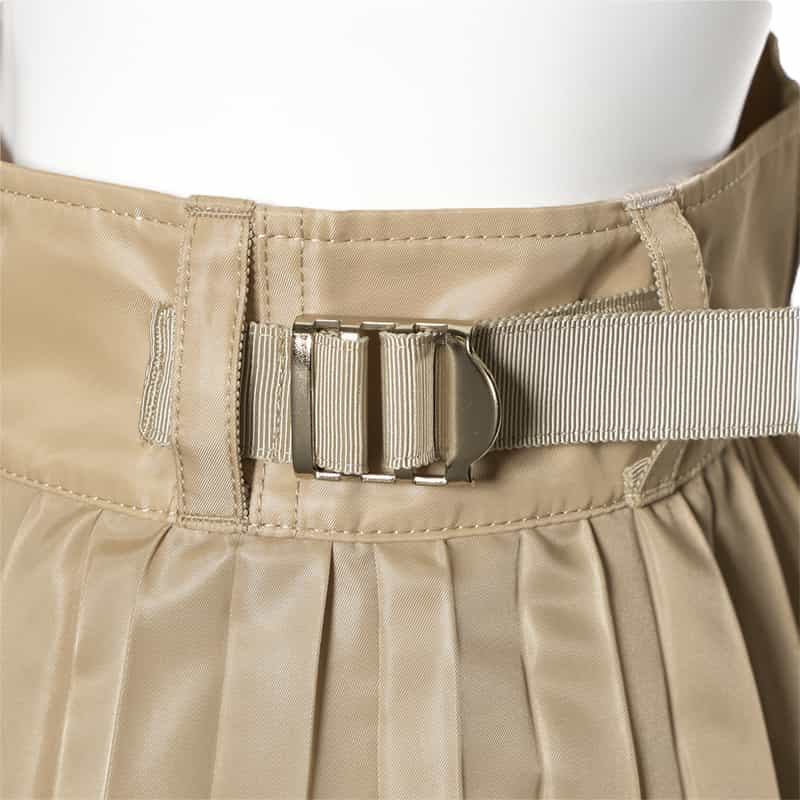 SACAI ナイロンツイル プリーツスカート BEIGE