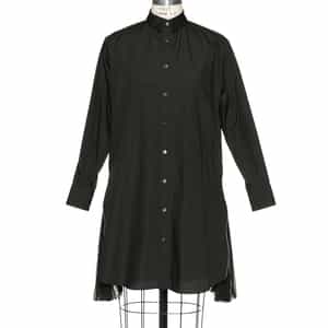 SACAI(サカイ)プリーツサテントリムミニドレス sacai】プリーツ ストームフラップ コットン ミニドレス - メルカリ