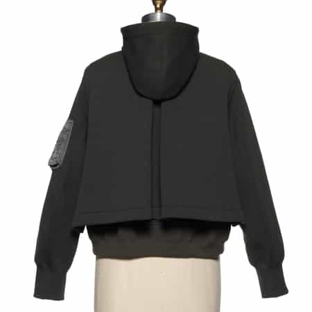 SACAI＜サカイ＞ スポンジスウェットジップアップフーディ