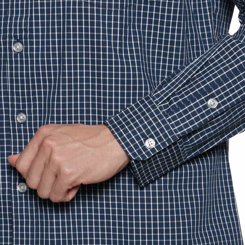 BARNEYS NEW YORK "BARNEYS" タグ付きチェック柄レギュラーカラーシャツ NAVY