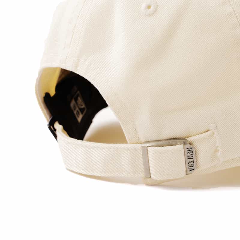 BARNEYS NEW YORK "BARNEYS" NEW ERAコラボレーション ロゴキャップ BEIGE