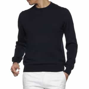 コットン素材クルーネックニットプルオーバー