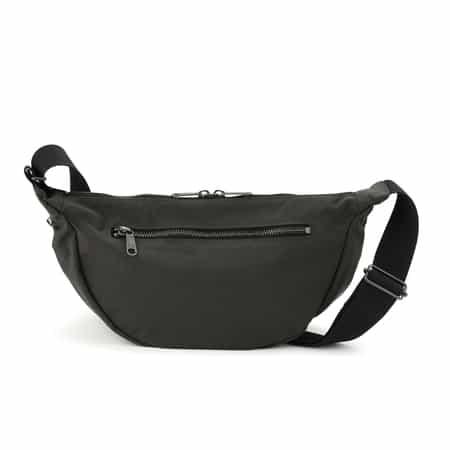 美品 ユニセックス バーニーズニューヨーク ショルダーバッグ バッグ ブラック BARNEYS NEW YORK - 美品/ユニセックス/バーニーズニューヨーク