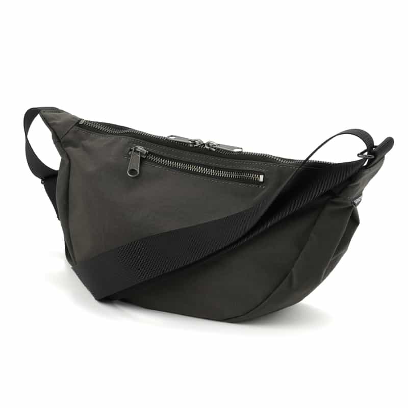 BARNEYS NEW YORK ハーフムーンショルダーバッグ DARK GRAY