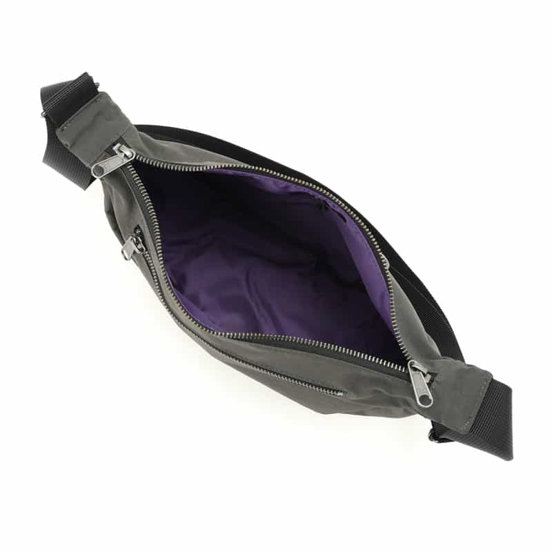 BARNEYS NEW YORK ハーフムーンショルダーバッグ DARK GRAY