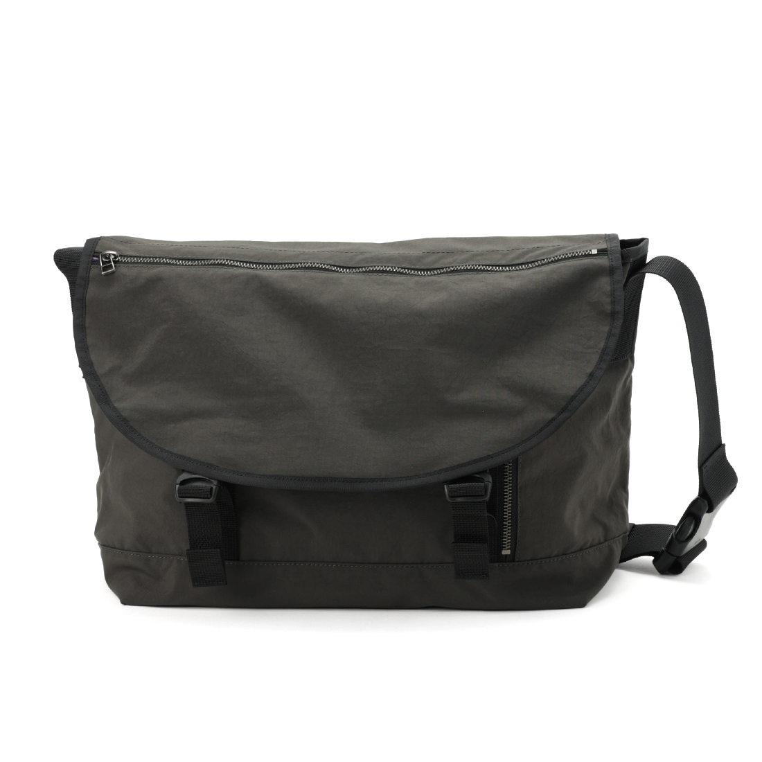 ジップポケット付きショルダーバッグ