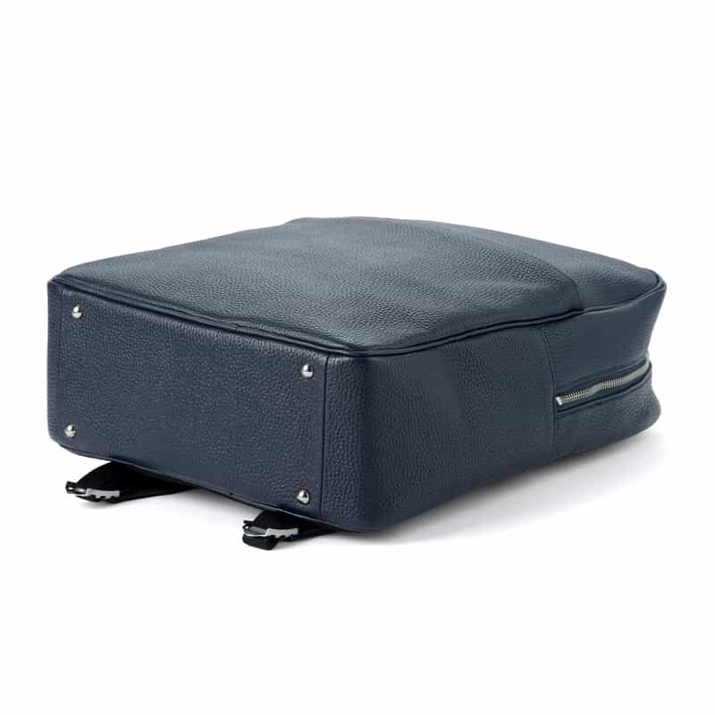 BARNEYS NEW YORK レザーバックパック NAVY