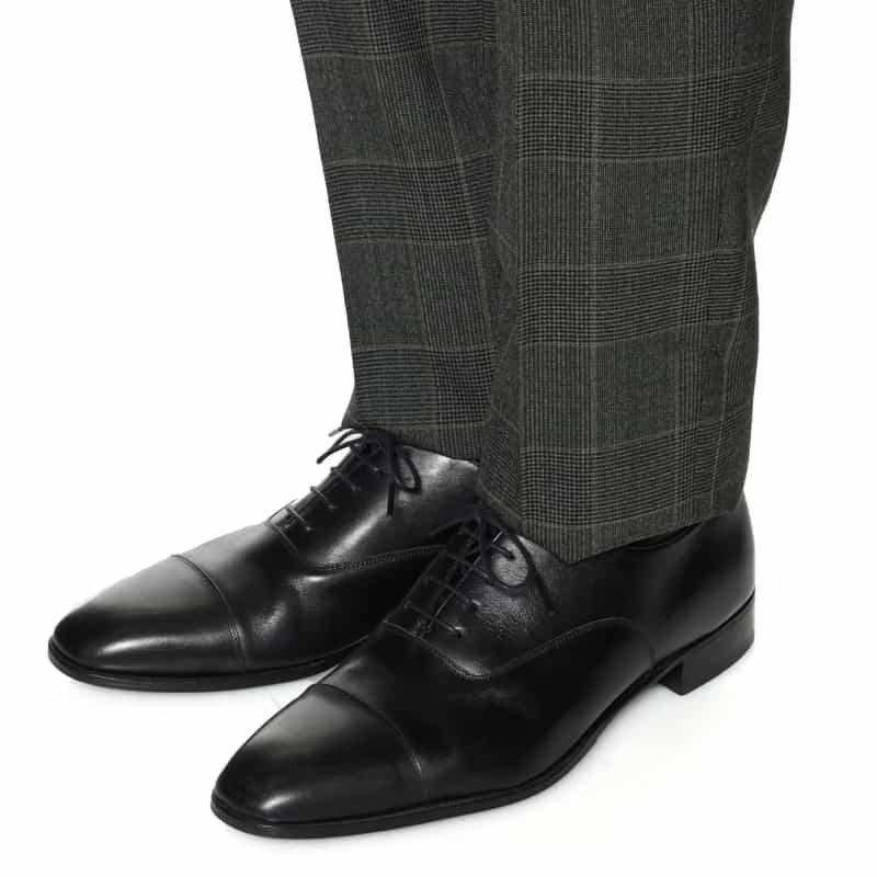 BARNEYS NEW YORK スリムテーパードスラックスパンツ BROWN