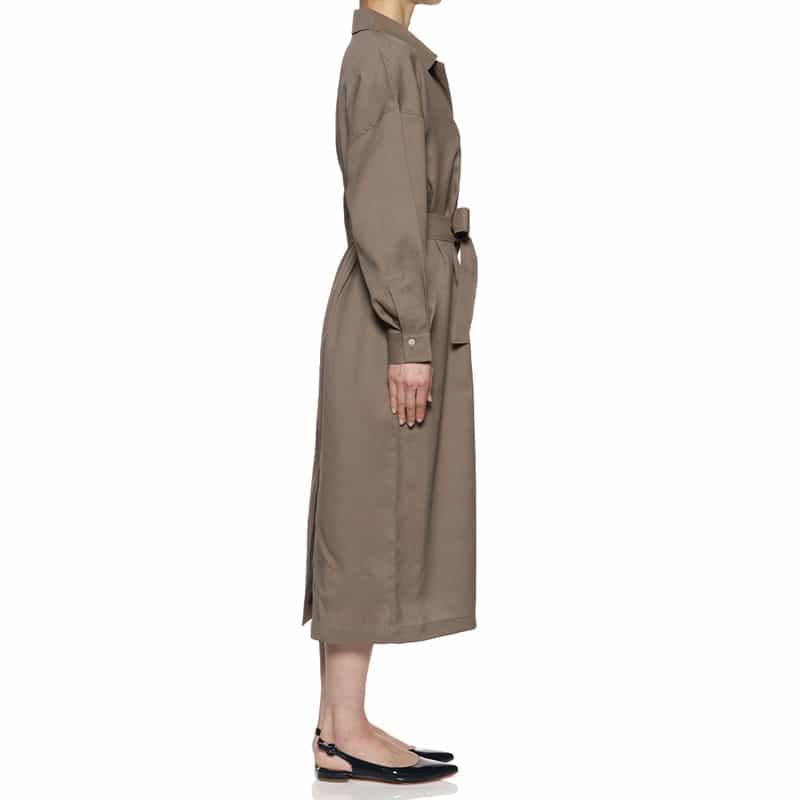 BARNEYS NEW YORK ウォッシャブル ベルテッド オープンカラーシャツドレス BEIGE